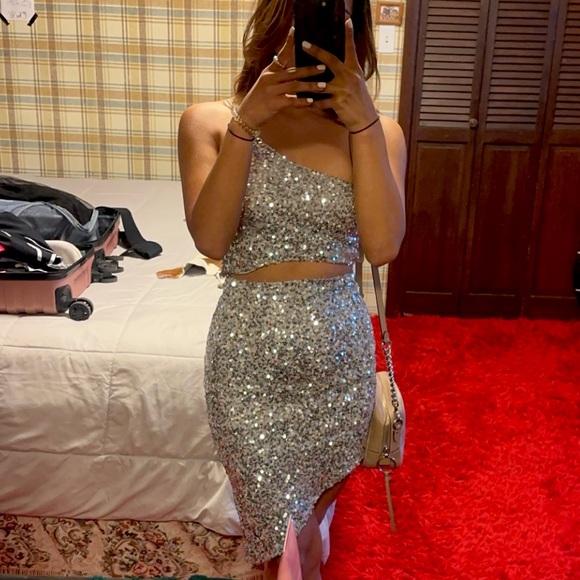 Silver Sparkly 2- Part Dress - Picture 1 of 2